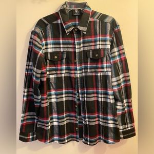 Men’s flannel button down